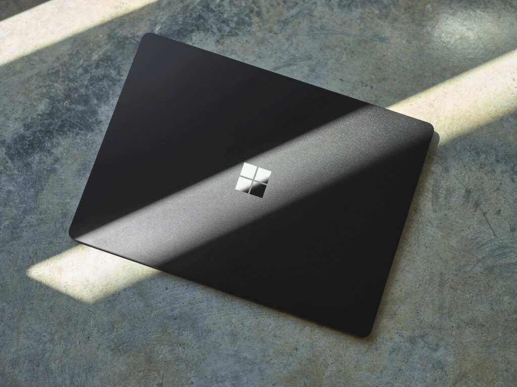 Microsoft Surface Laptop 4 czarny mat