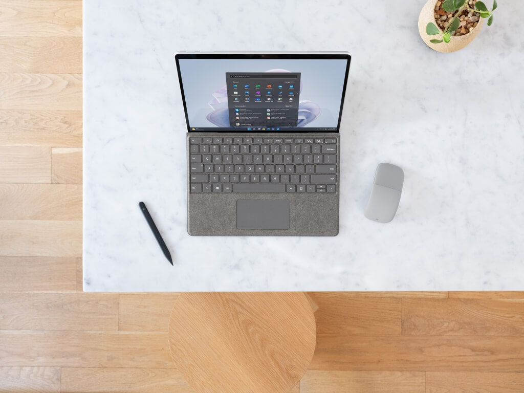 Surface Pro 9 z klawiaturą Surface 
