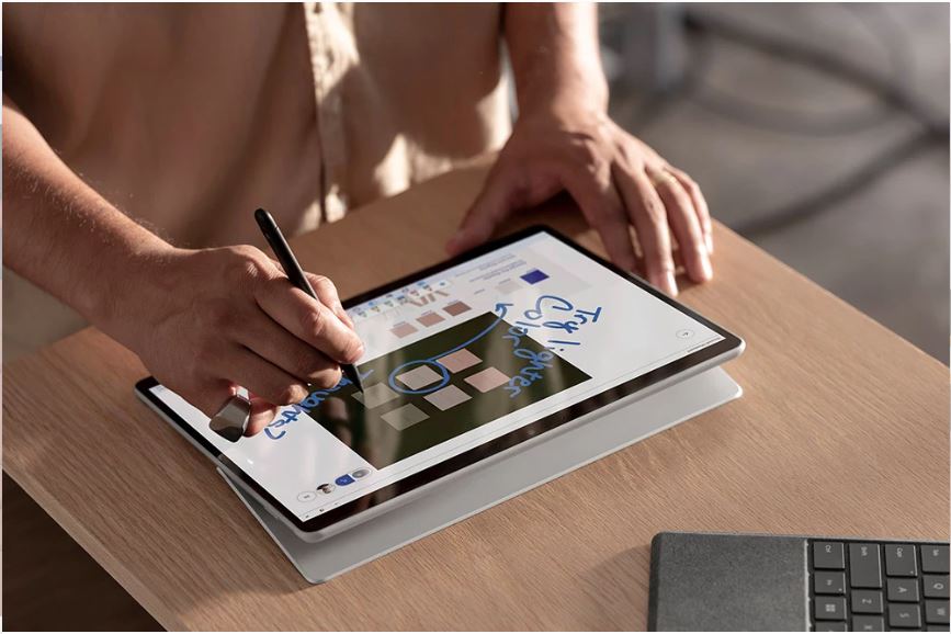 Surface Pro X - ekran dotykowy
